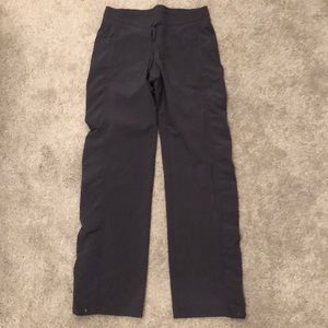 Gray Athleta La Viva pants size 2P